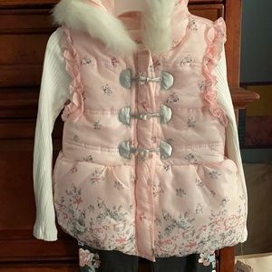 Toddler size 5 girl 3 piece set